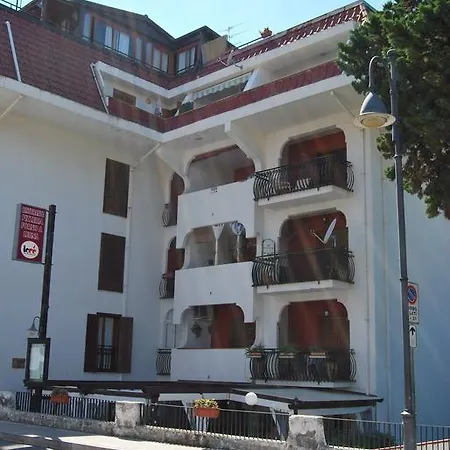 Appartement Baia Degli Dei Giardini-Naxos