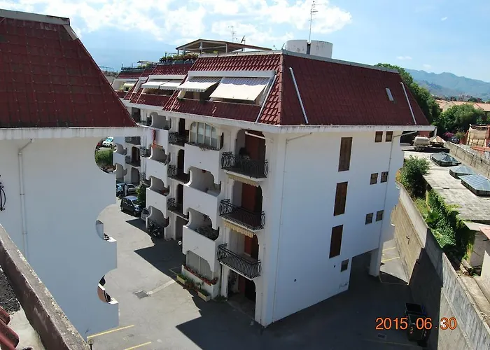 Apartment Baia Degli Dei Giardini Naxos
