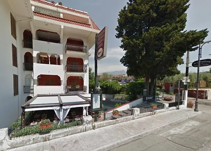 Apartment Baia Degli Dei Giardini Naxos