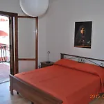 Lägenhet Baia Degli Dei