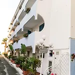 Baia Degli Dei Lägenhet