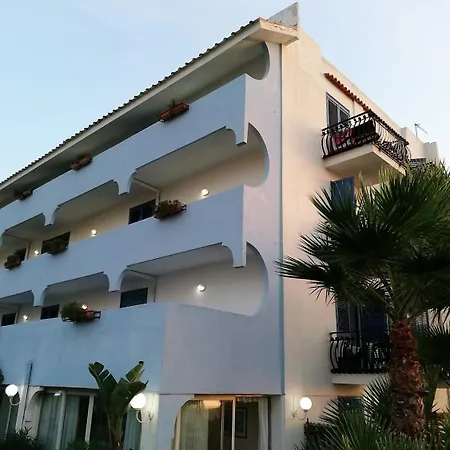 ホテル Baia Degli Dei