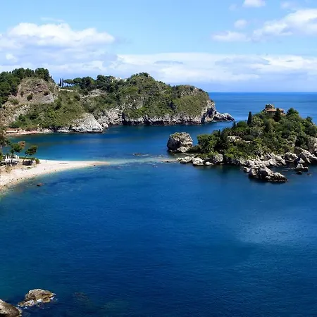 Baia Degli Dei Джардини-Наксос