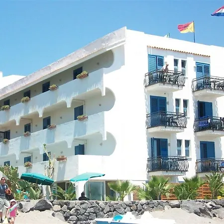 Апартаменти Baia Degli Dei Джардіні-Наксос